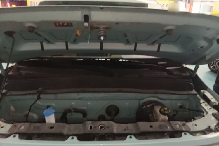 Used Geely Galaxy Panda 2024 Panda Mini 200km Endurance Bear Engine Bay