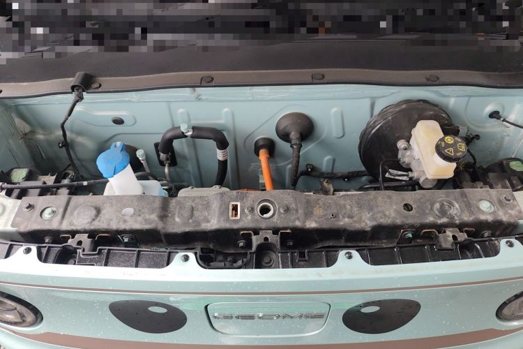 Used Geely Galaxy Panda 2024 Panda Mini 200km Endurance Bear Engine Bay