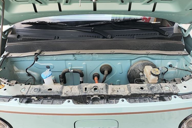 Used Geely Galaxy Panda 2024 Facelifted Panda Mini 200km Dragon Edition Engine Bay