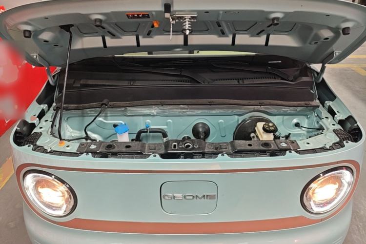 Used Geely Galaxy Panda 2024 Panda Mini 200km Longteng PRO Edition Engine Bay