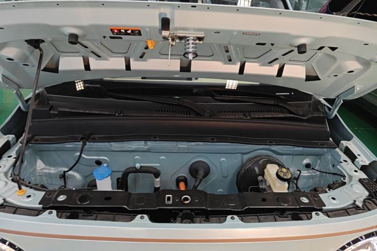 Used Geely Galaxy Panda 2024 Panda Mini 200km Longteng PRO Edition Engine Bay