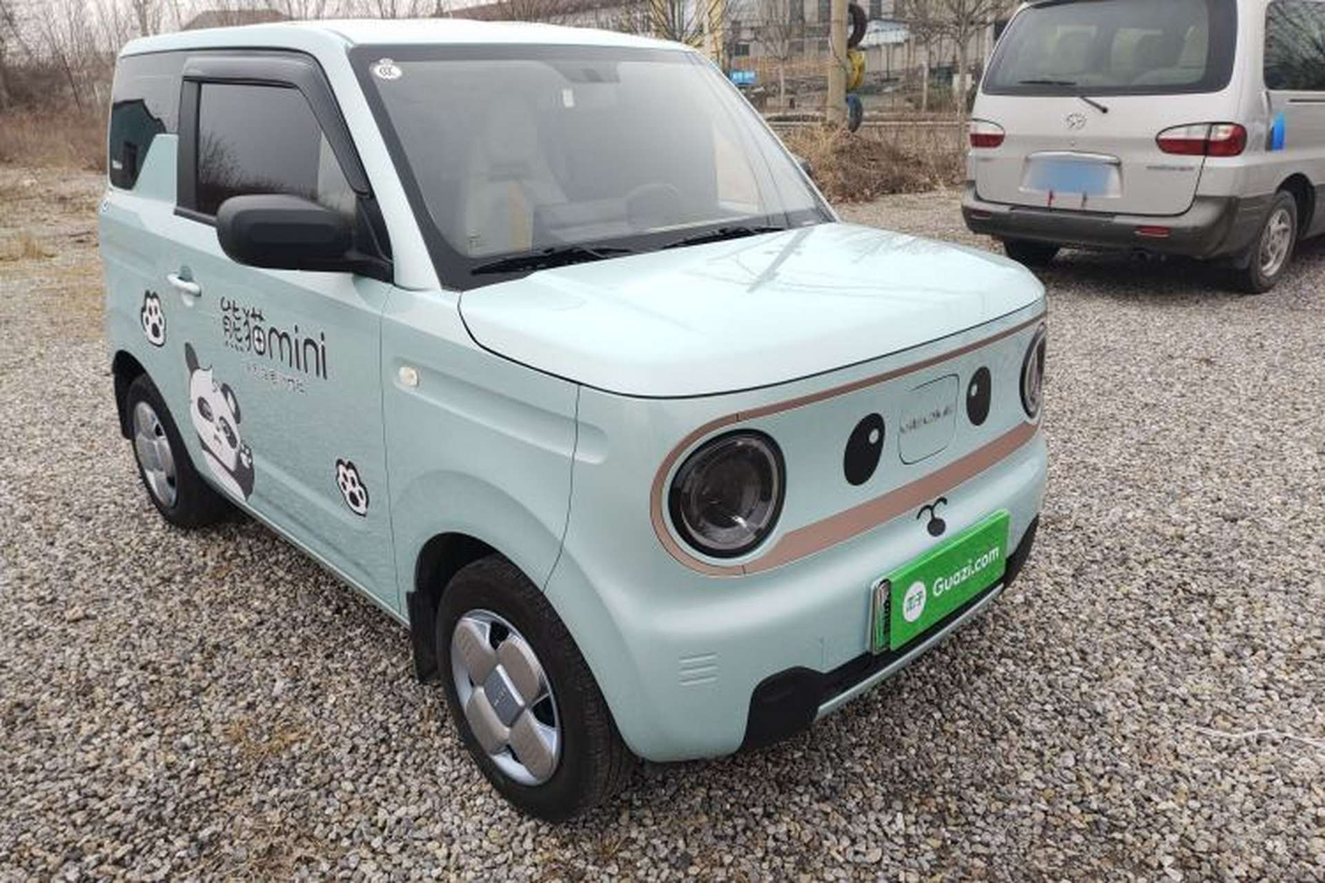 Used Geely Galaxy Panda 2024 Panda Mini 200km Endurance Bear Exterior 1