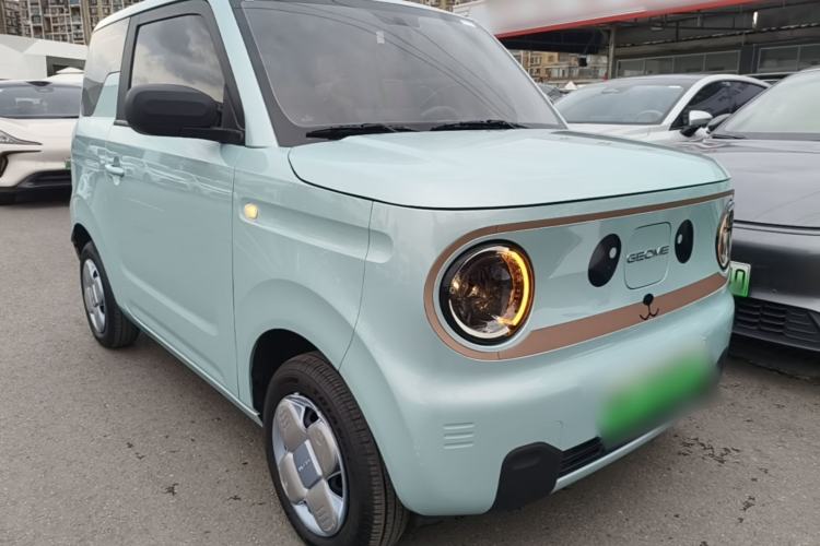Used Geely Galaxy Panda 2024 Panda Mini 200km Endurance Bear Exterior 1