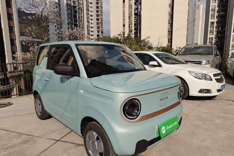 Used Geely Galaxy Panda 2024 Panda Mini 200km Endurance Bear Exterior 1