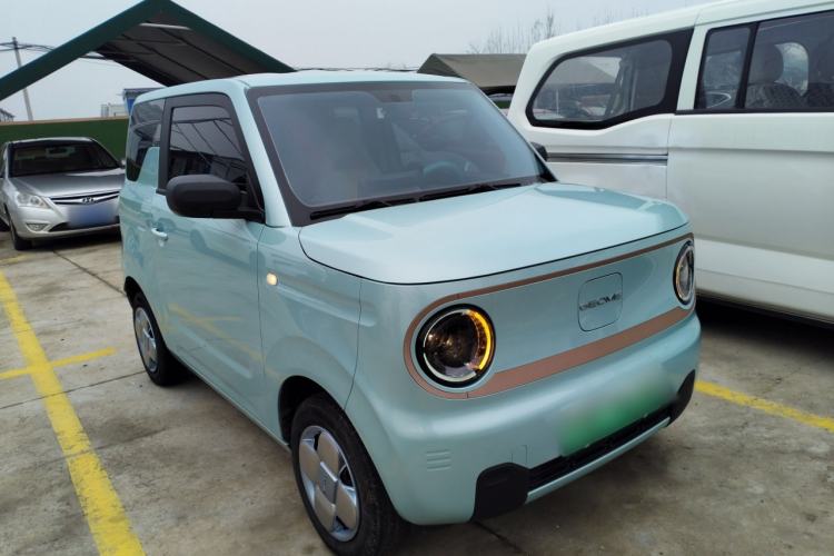 Used Geely Galaxy Panda 2024 Panda Mini 200km Endurance Bear Exterior 1