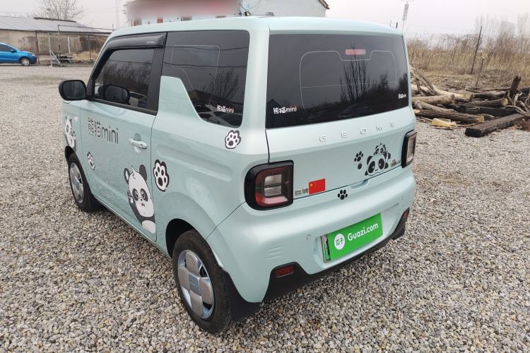 Used Geely Galaxy Panda 2024 Panda Mini 200km Endurance Bear Exterior 2