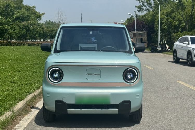 Used Geely Galaxy Panda 2024 Panda Mini 200km Endurance Bear Exterior 4