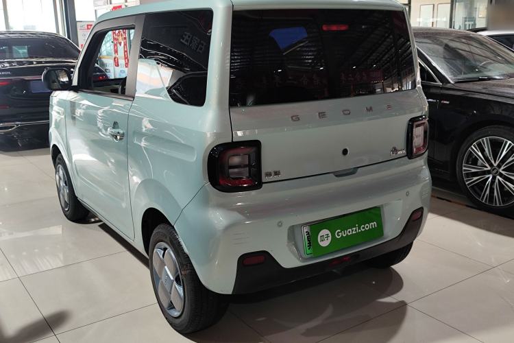 Used Geely Galaxy Panda 2024 Panda Mini 200km Endurance Bear Exterior 5