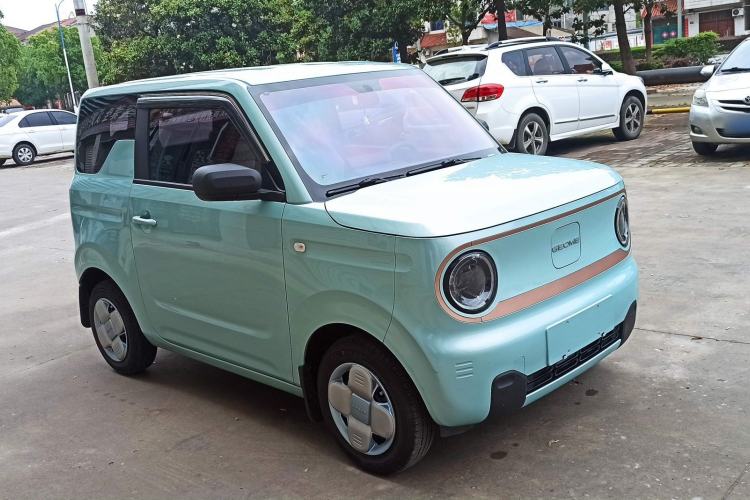 Used Geely Galaxy Panda 2024 Panda Mini 200km Endurance Bear Exterior 9