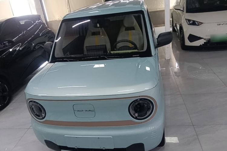 Used Geely Galaxy Panda 2024 Panda Mini 200km Endurance Bear Front