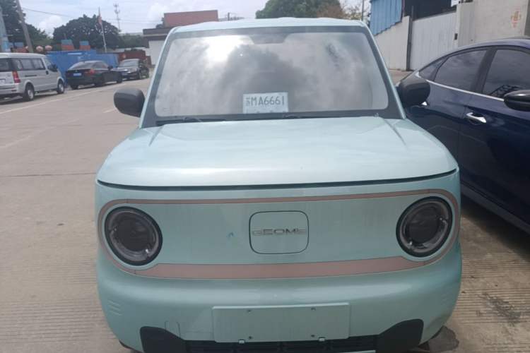 Used Geely Galaxy Panda 2024 Panda Mini 200km Longteng PRO Edition Front
