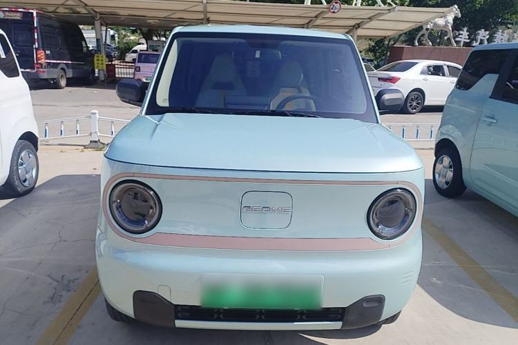 Used Geely Galaxy Panda 2024 Panda Mini 200km Endurance Bear Front
