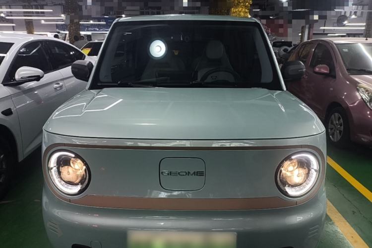 Used Geely Galaxy Panda 2024 Panda Mini 200km Endurance Bear Front