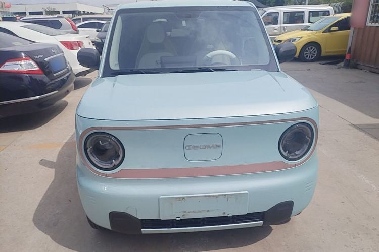 Used Geely Galaxy Panda 2024 Panda Mini 200km Endurance Bear Front
