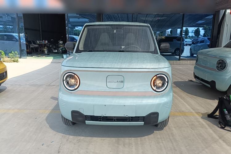Used Geely Galaxy Panda 2024 Panda Mini 200km Endurance Bear Front
