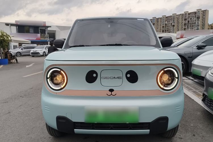 Used Geely Galaxy Panda 2024 Panda Mini 200km Endurance Bear Front