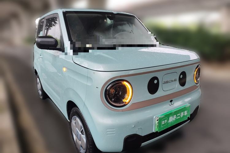 Used Geely Galaxy Panda 2024 Panda Mini 200km Endurance Bear Front Right 45 Deg