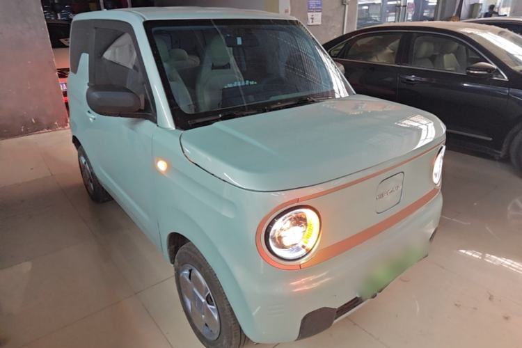 Used Geely Galaxy Panda 2024 200km Panda Kart Front Right 45 Deg