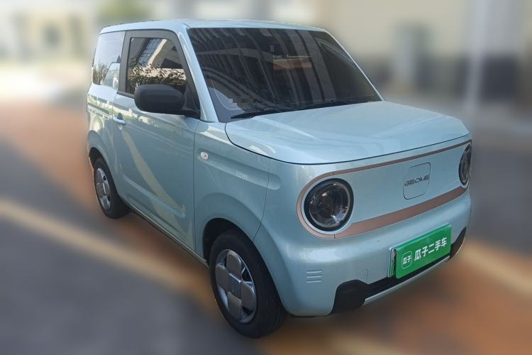 Used Geely Galaxy Panda 2024 Panda Mini 200km Endurance Bear Front Right 45 Deg