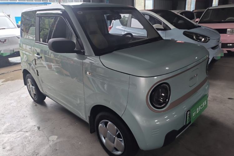 Used Geely Galaxy Panda 2024 Panda Mini 200km Endurance Bear Front Right 45 Deg