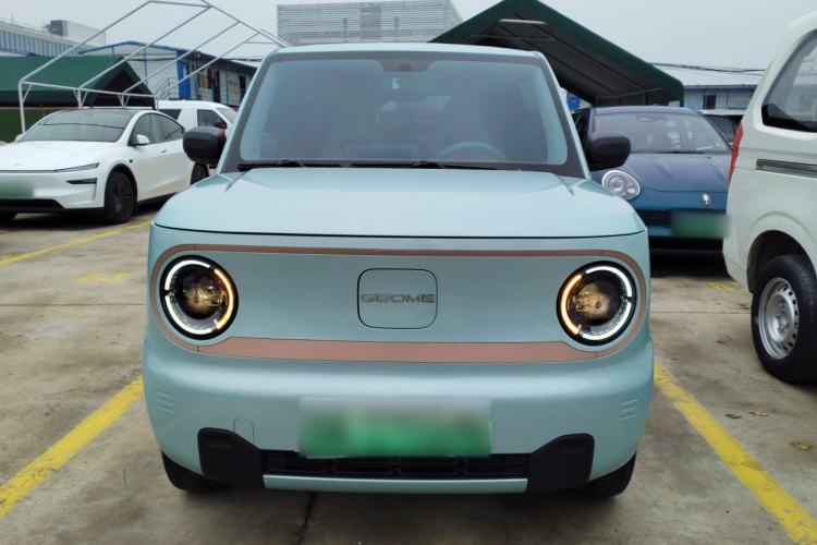 Used Geely Galaxy Panda 2024 Panda Mini 200km Endurance Bear Front