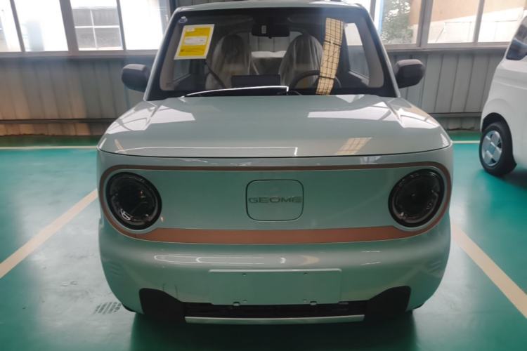 Used Geely Galaxy Panda 2024 Panda Mini 200km Longteng PRO Edition Front