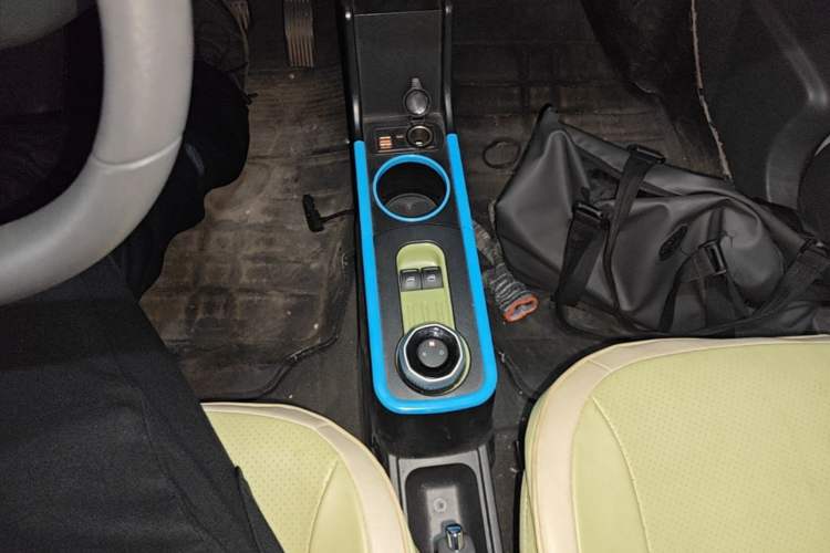 Used Geely Galaxy Panda 2024 200km Panda Kart Gear Lever