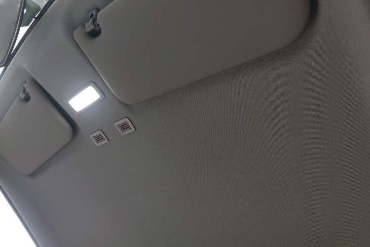 Used Geely Galaxy Panda 2024 Panda Mini 200km Endurance Bear Headliner