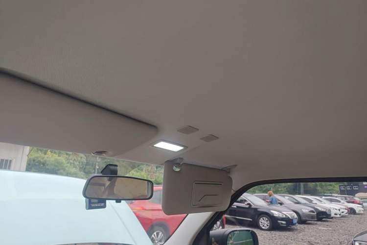 Used Geely Galaxy Panda 2024 Panda Mini 200km Endurance Bear Headliner