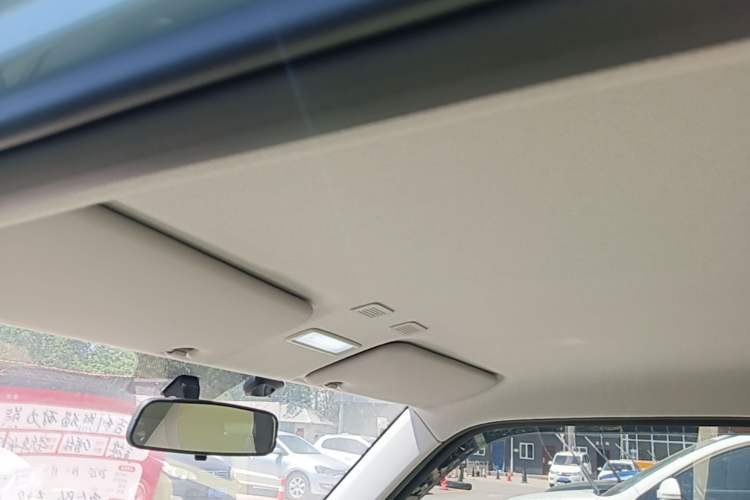 Used Geely Galaxy Panda 2024 Panda Mini 200km Endurance Bear Headliner