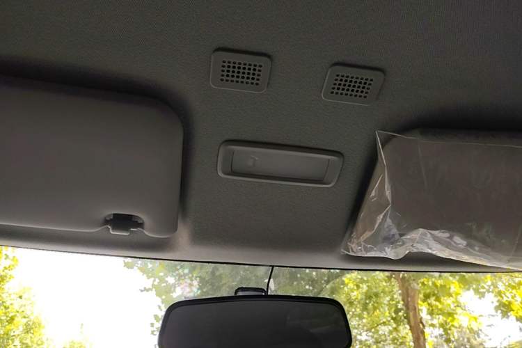 Used Geely Galaxy Panda 2024 Panda Mini 200km Endurance Bear Headliner