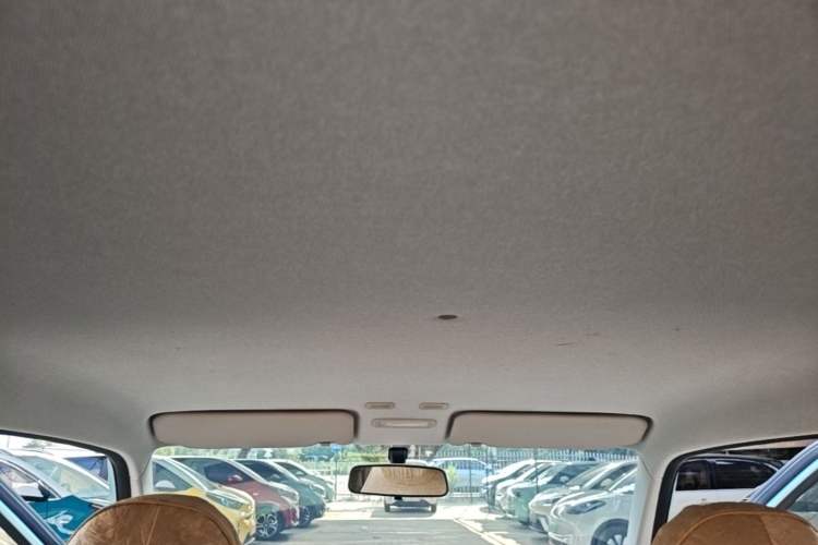 Used Geely Galaxy Panda 2024 Panda Mini 200km Endurance Bear Headliner