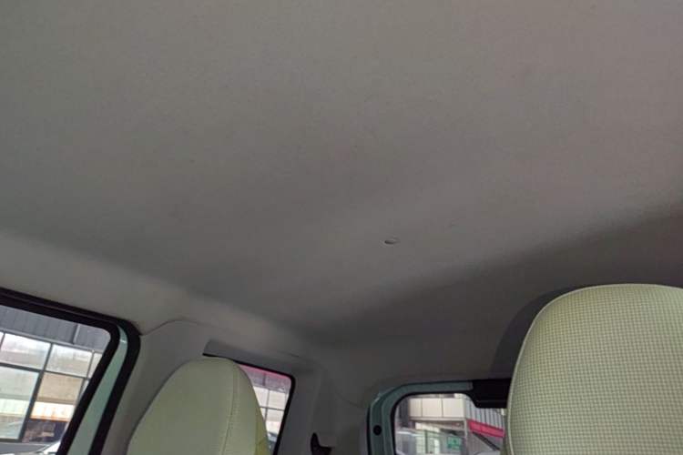 Used Geely Galaxy Panda 2024 Panda Mini 200km Endurance Bear Headliner