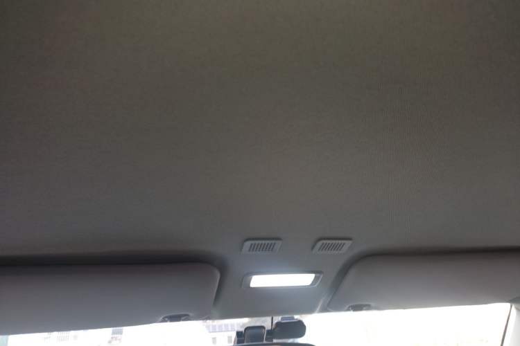 Used Geely Galaxy Panda 2024 Panda Mini 200km Endurance Bear Headliner