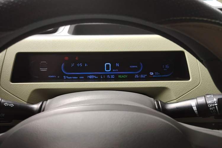 Used Geely Galaxy Panda 2024 Panda Mini 200km Endurance Bear Instrument Cluster