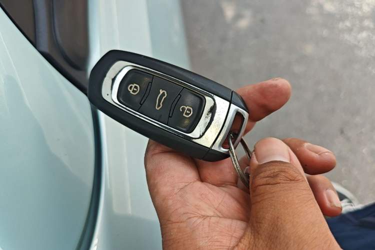 Used Geely Galaxy Panda 2024 Panda Mini 200km Endurance Bear Interior 1