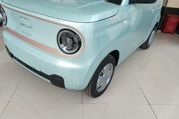 Used Geely Galaxy Panda 2024 Panda Mini 200km Endurance Bear Left Front Headlight
