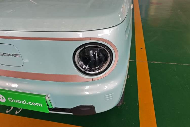 Used Geely Galaxy Panda 2024 Panda Mini 200km Endurance Bear Left Front Headlight