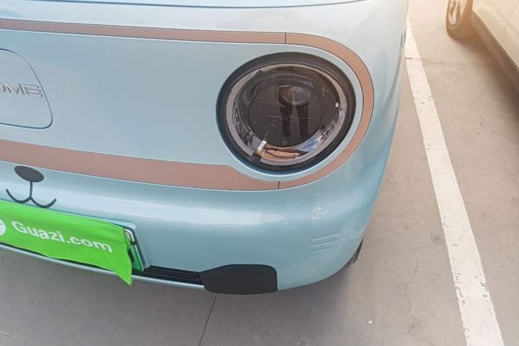 Used Geely Galaxy Panda 2024 Panda Mini 200km Endurance Bear Left Front Headlight