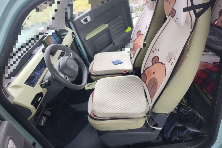 Used Geely Galaxy Panda 2024 Panda Mini 200km Endurance Bear Left Front Seat
