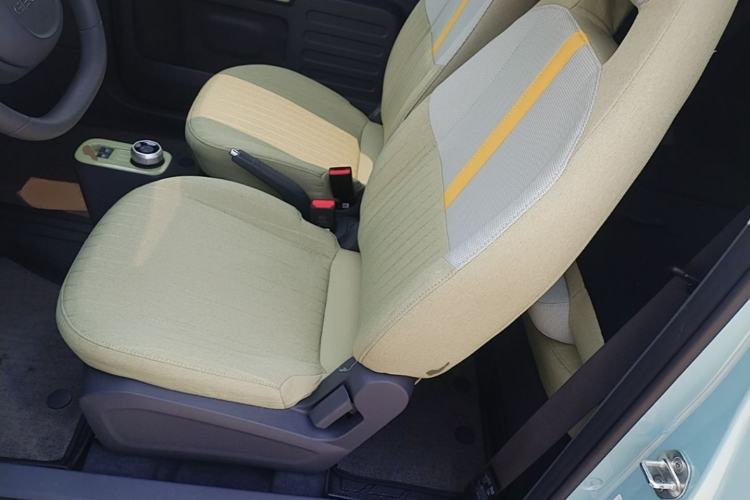 Used Geely Galaxy Panda 2024 Panda Mini 200km Endurance Bear Left Front Seat
