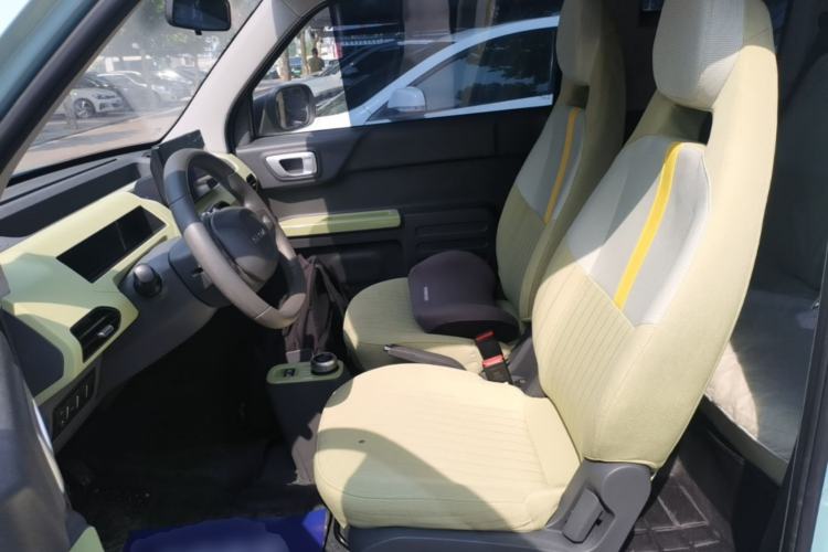 Used Geely Galaxy Panda 2024 Facelifted Panda Mini 200km Dragon Edition Left Front Seat