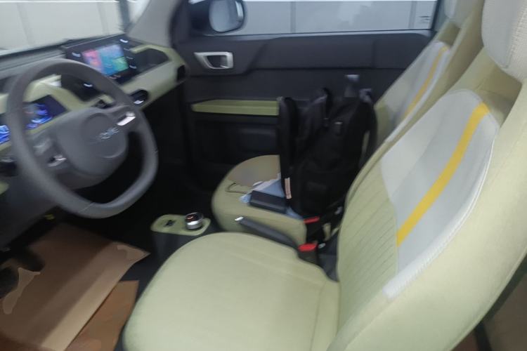 Used Geely Galaxy Panda 2024 Panda Mini 200km Endurance Bear Left Front Seat