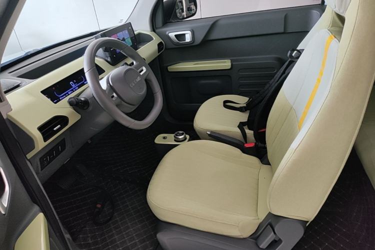 Used Geely Galaxy Panda 2024 Panda Mini 200km Endurance Bear Left Front Seat