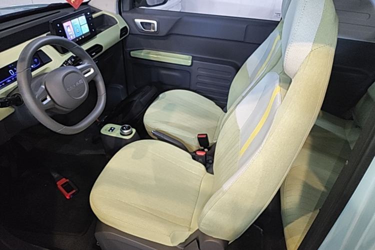Used Geely Galaxy Panda 2024 Panda Mini 200km Endurance Bear Left Front Seat