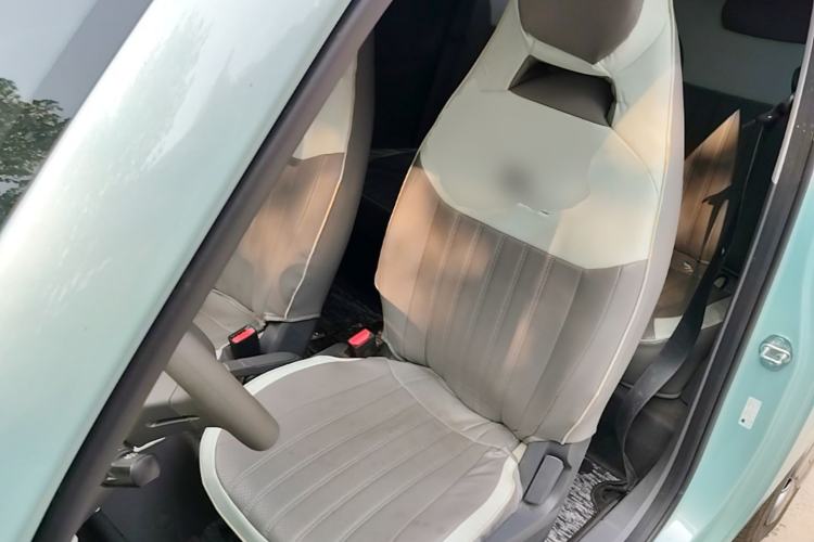 Used Geely Galaxy Panda 2024 Panda Mini 200km Endurance Bear Left Front Seat