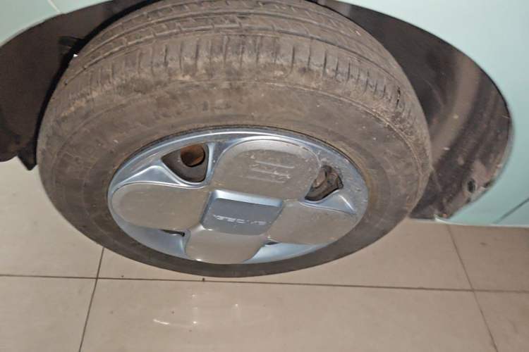 Used Geely Galaxy Panda 2024 200km Panda Kart Left Front Wheel Hub
