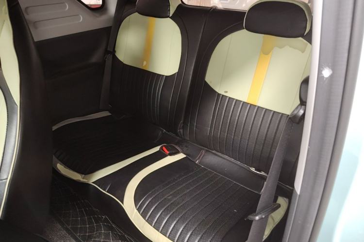 Used Geely Galaxy Panda 2024 Panda Mini 200km Endurance Bear Left Rear Seat