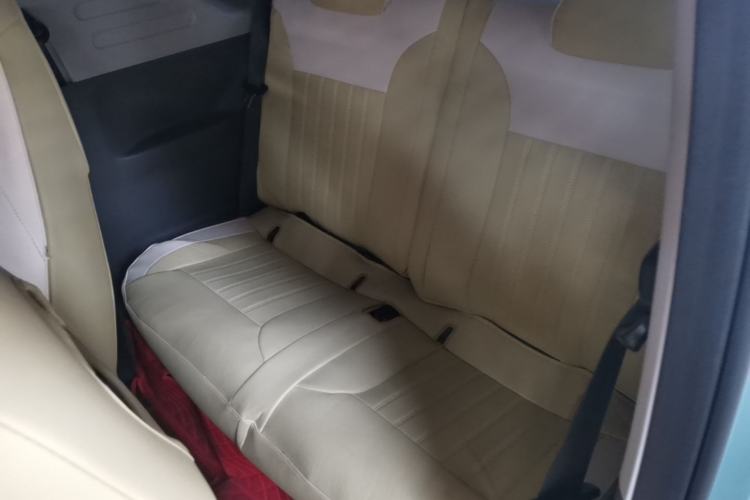 Used Geely Galaxy Panda 2024 Panda Mini 200km Endurance Bear Left Rear Seat