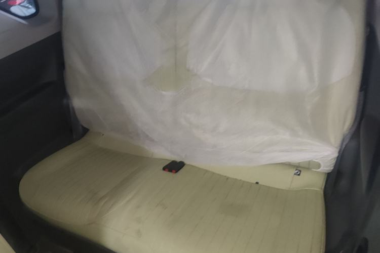 Used Geely Galaxy Panda 2024 Panda Mini 200km Endurance Bear Left Rear Seat